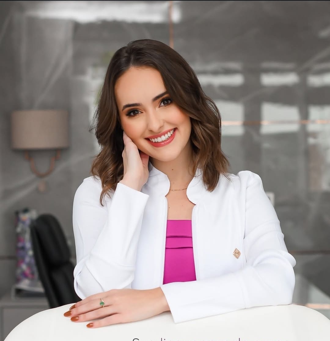 Andriele Letícia de Souza 